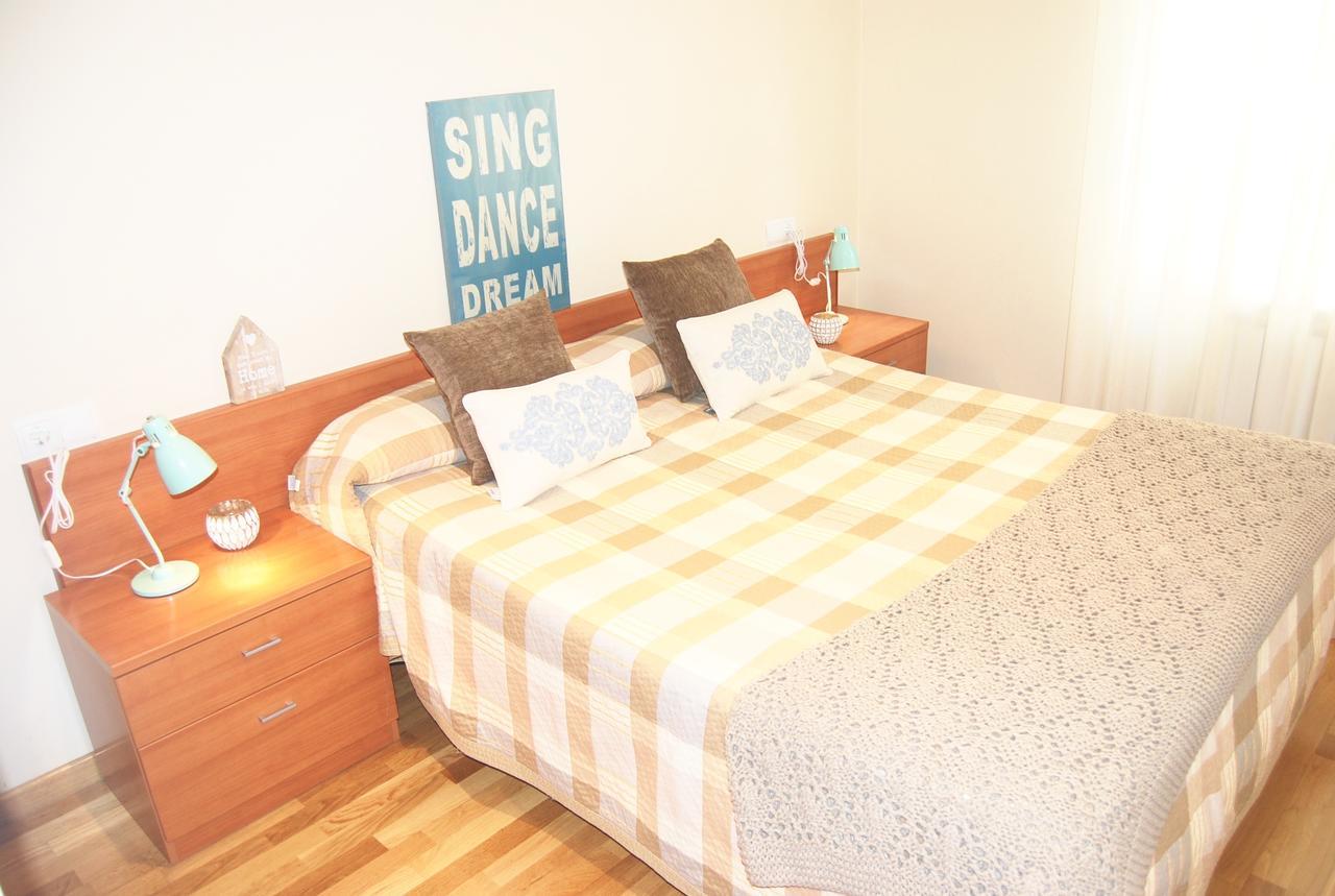 Apartamentos Turisticos Arch León Kültér fotó