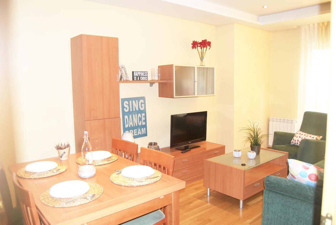 Apartamentos Turisticos Arch León Kültér fotó